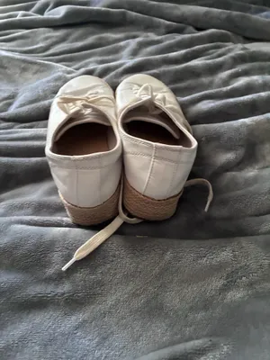 Madden NYC "Catie" White Lace-Up Platform Sneakers thumbnail 4