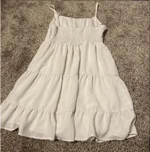 White tiered mini dress Size M thumbnail 4
