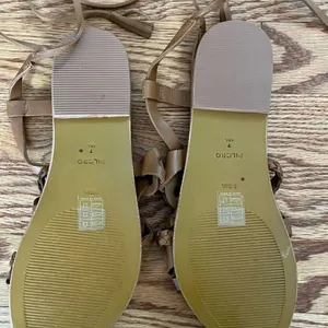 Pilcro Anthropologie NWOT Tie-Up Strappy Sandals Leather Size 7 thumbnail 13