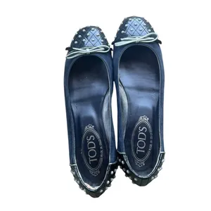 Tod’s Women’s 37.5 US 7.5 Blue Suede Ballet Flats Studded Patent Leather Bow Y2K thumbnail 2