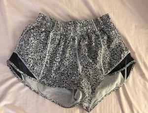 Lululemon Shorts Hotty Hot 2.5" thumbnail 1