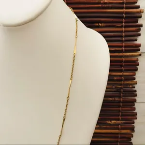 Avon Delicate Chain Necklace Gold Tone thumbnail 2