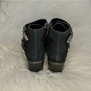 EUC Black Suede Thalia Western Pointed Toe Booties Silver Buckle Women's Size 9 thumbnail 4