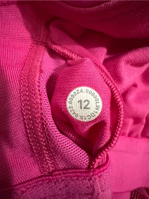 Lululemon Invigorate Training Tank Top – Size 12 (Built‑In Bra) thumbnail 7