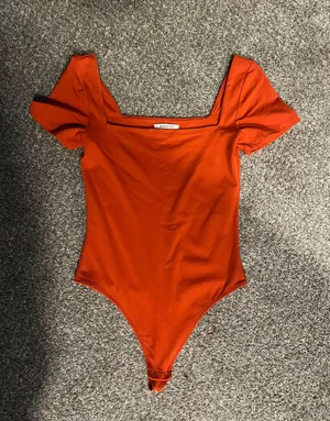 Aritzia Babaton Contour Squareneck Bodysuit thumbnail 1