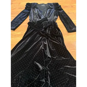 Retrofête Flora Black Velvet Polka Dot Wrap Dress Women’s Size Small thumbnail 12
