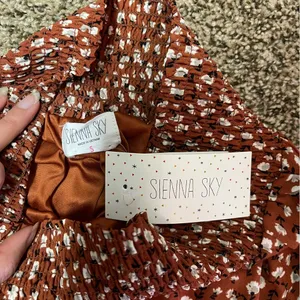 Sienna Sky Floral Wide Leg Pants With Smocked Waist Size S thumbnail 3