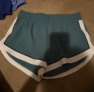 DICK'S Sporting Goods Shorts thumbnail 1