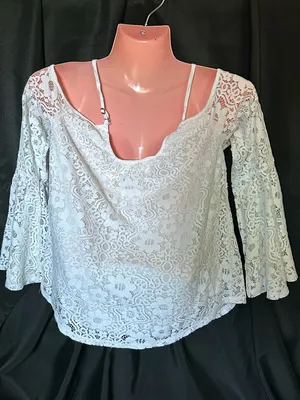 Hollister White Lace Cold-Shoulder Tie-Front Blouse XS thumbnail 2