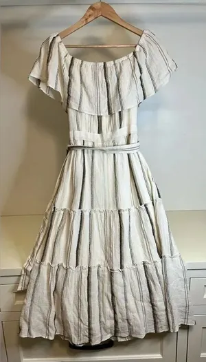 NWOT, Isaac Mizrahi belted dress size 12 thumbnail 1