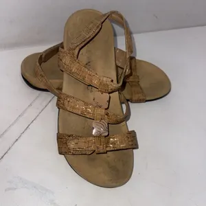Vionic Gold Cork Metallic Orthotic Comfort Adjustable Sandals Size 10 Wide thumbnail 2