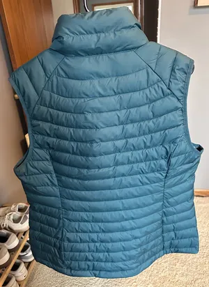 Columbia Teal Vest thumbnail 2