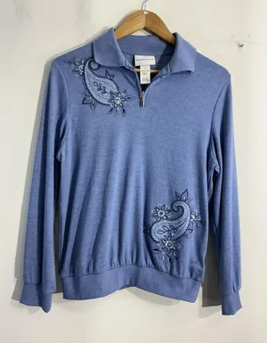 Womans Alfred Dunner Small Blue 1/4 Zip Embroider Rhinestone Pullover Sweatshirt thumbnail 1