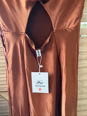 Women's Rust Satin V-Neck Evening Dress Medium NWT thumbnail 13