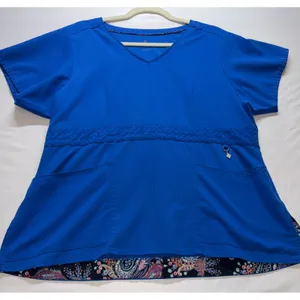 Vera Bradley Scrub Top Women Large Blue Paisley Trim V-Neck Medical Nursing‎ thumbnail 1