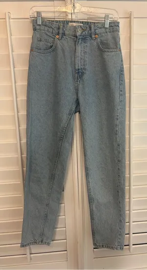 Zara Jeans Size 2 thumbnail 1