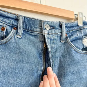 Abercrombie | The 4" Mom High Rise‎ Distressed Denim Shorts in Blue thumbnail 5