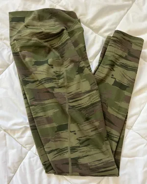 Alphalete Leggings thumbnail 6