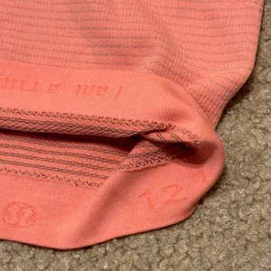 Lululemon Swiftly Tech Tank Top Size 12 Coral Orange thumbnail 4
