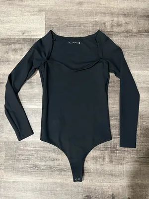 ABERCROMBIE & FITCH Long Sleeve Sweetheart Neckline Bodysuit thumbnail 2