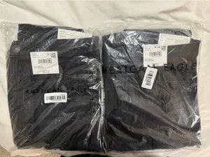 American Eagle Super High-Waisted Crossover Baggy Straight Black Jeans thumbnail 4