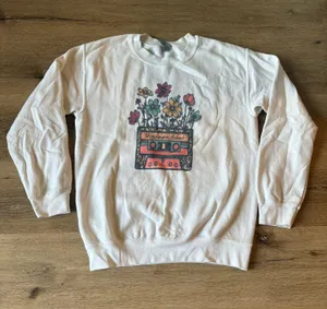 Gildan Vintage Cassette Crewneck Sweatshirt thumbnail 1