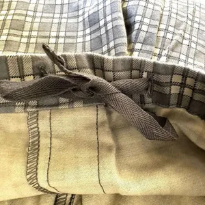 Uniqlo grey check  cropped drawstring pants thumbnail 6