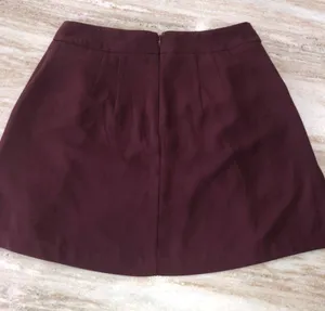 Mini Skirt - sz 4 thumbnail 2