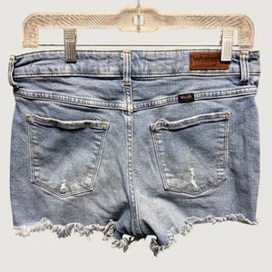 2234 | Wrangler High Rise Vintage Distressed Denim Shorts Light Wash Women 30 thumbnail 2
