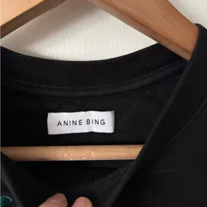 Anine Bing XS Kenny Sweatshirt Panther in Vintage Black thumbnail 6