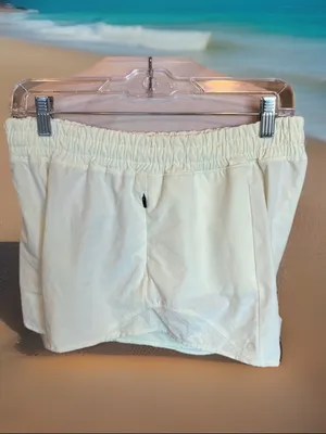 Athletic Shorts Pastel Yellow Size M thumbnail 2