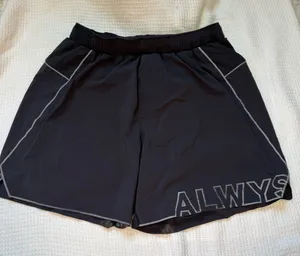 Men’s Lululemon Shorts thumbnail 1