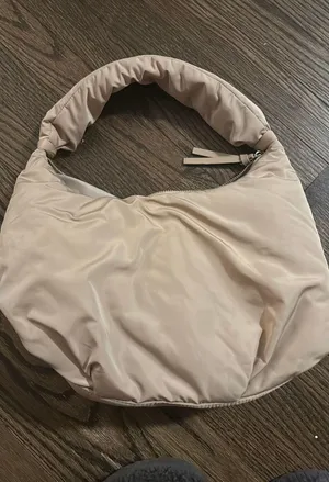 H&M Shoulder Bag thumbnail 4