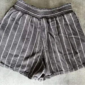 Universal Threads Grey and White Stripe Pull On Linen Shorts Size XS thumbnail 1