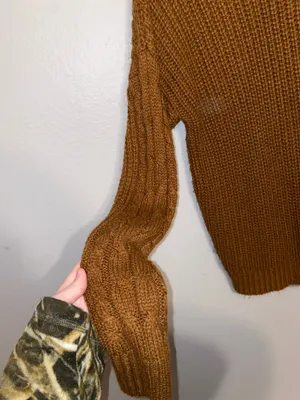 Brown sweater Size L thumbnail 3