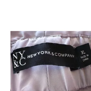 NY&C New‎ York & Company Sequin Shorts Lilac Purple Party Sparkly XL thumbnail 4