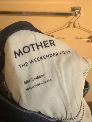 Mother The Weekender Fray Jeans in Mint Condition thumbnail 6