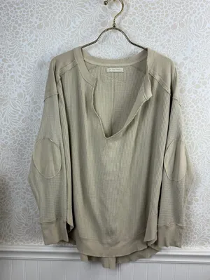 We The Free Beige Oversized Owen Thermal V-Neck Long Sleeve Top - Size - Medium thumbnail 2
