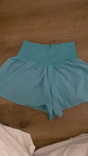 Aerie shorts- size small thumbnail 3