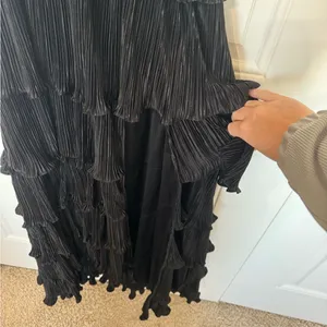 Lulus Beauty Icon Black Satin Pleated Tiered Lace-Up Maxi Dress thumbnail 4