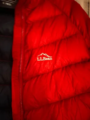 L.L. Bean Men's Ultralight 850 Down Jacket thumbnail 3
