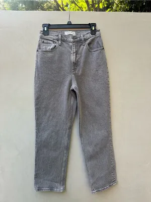 Abercrombie Curve Love 90s Straight Ultra High Rise Gray Jeans Size 27 thumbnail 3