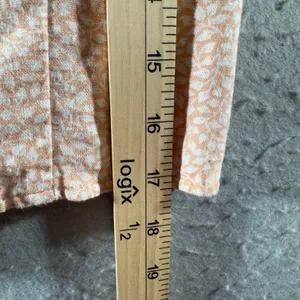 1522 | Abercrombie Linen Blend Floral Smocked‎ Crop Top Peach Womens M thumbnail 4