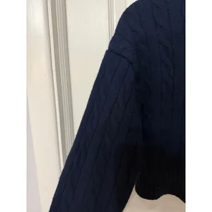 Aritzia Sunday Best Octavia Navy Blue Cable Knit Zip Cropped Hoodie Sweater XS‎ thumbnail 6