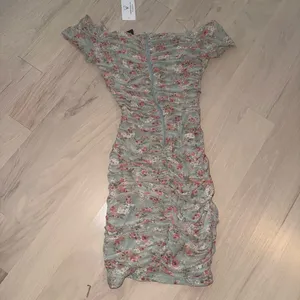 floral dress thumbnail 6