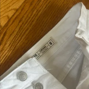 H&M Classic White Jean Shorts thumbnail 2