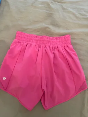 Lululemon Hotty Hot Shorts thumbnail 2