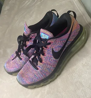 Nike Women's Flyknit Air Max Multicolor Running Shoes Sneakers Size 7 thumbnail 1