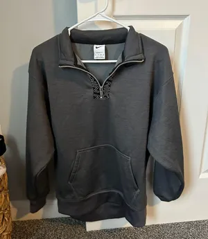 Nike Crew Neck thumbnail 1