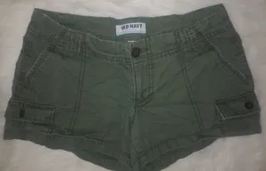 Old Navy 0 Army Green Cotton Short Shorts thumbnail 1
